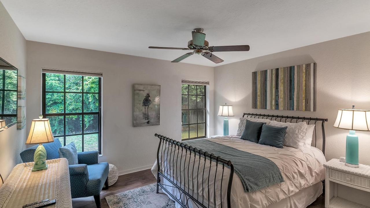 Your Manatee And Scalloping Adventure Retreat Crystal River Exterior photo